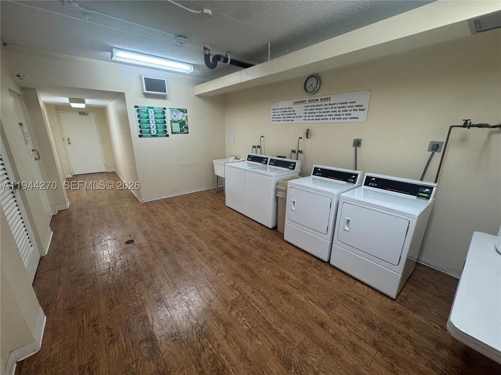 Real estate property located at 3800 Hillcrest Dr #1222, Broward, Hillcrest East No 25 Cond, Hollywood, FL