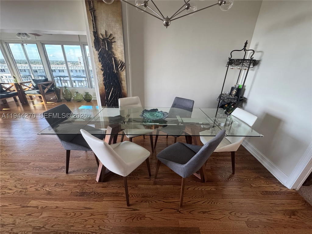 Real estate property located at 3800 Hillcrest Dr #1222, Broward, Hillcrest East No 25 Cond, Hollywood, FL
