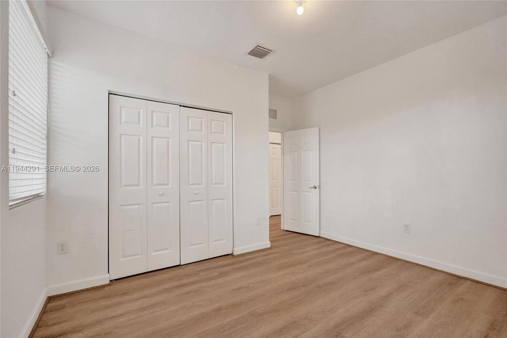 Real estate property located at 3504 94th St, Miami-dade, Bonterra, Hialeah, FL