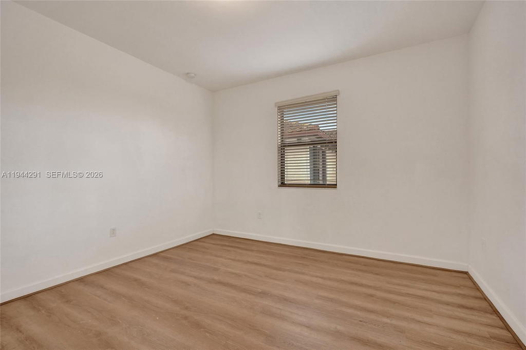 Real estate property located at 3504 94th St, Miami-dade, Bonterra, Hialeah, FL