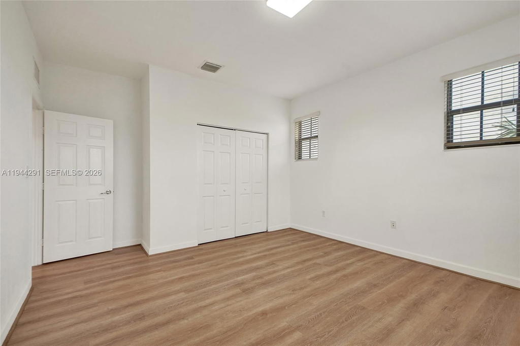 Real estate property located at 3504 94th St, Miami-dade, Bonterra, Hialeah, FL