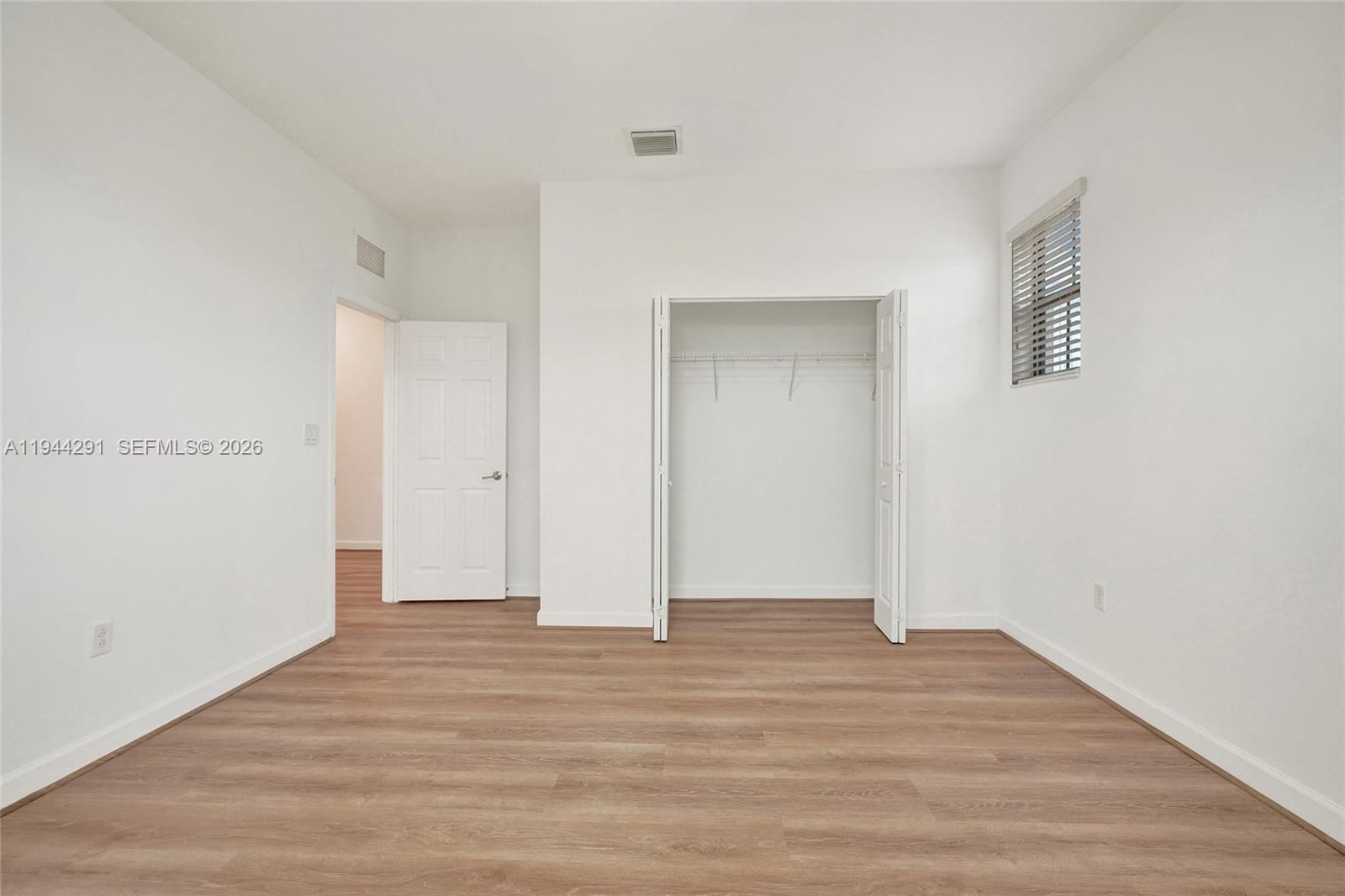 Real estate property located at 3504 94th St, Miami-dade, Bonterra, Hialeah, FL