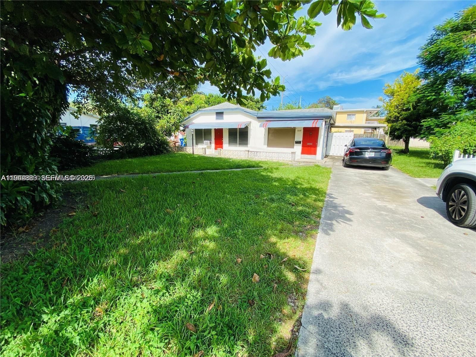 Real estate property located at 1309 24th Ave, Broward, Hollywood Park, Hollywood, FL
