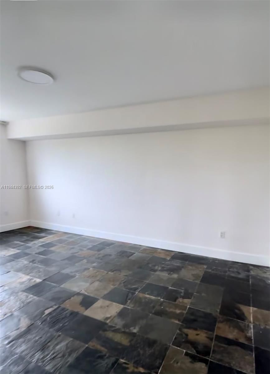 Real estate property located at 16590 26th Ave #402, Miami-dade, Vista On The Bay Condo, North Miami Beach, FL