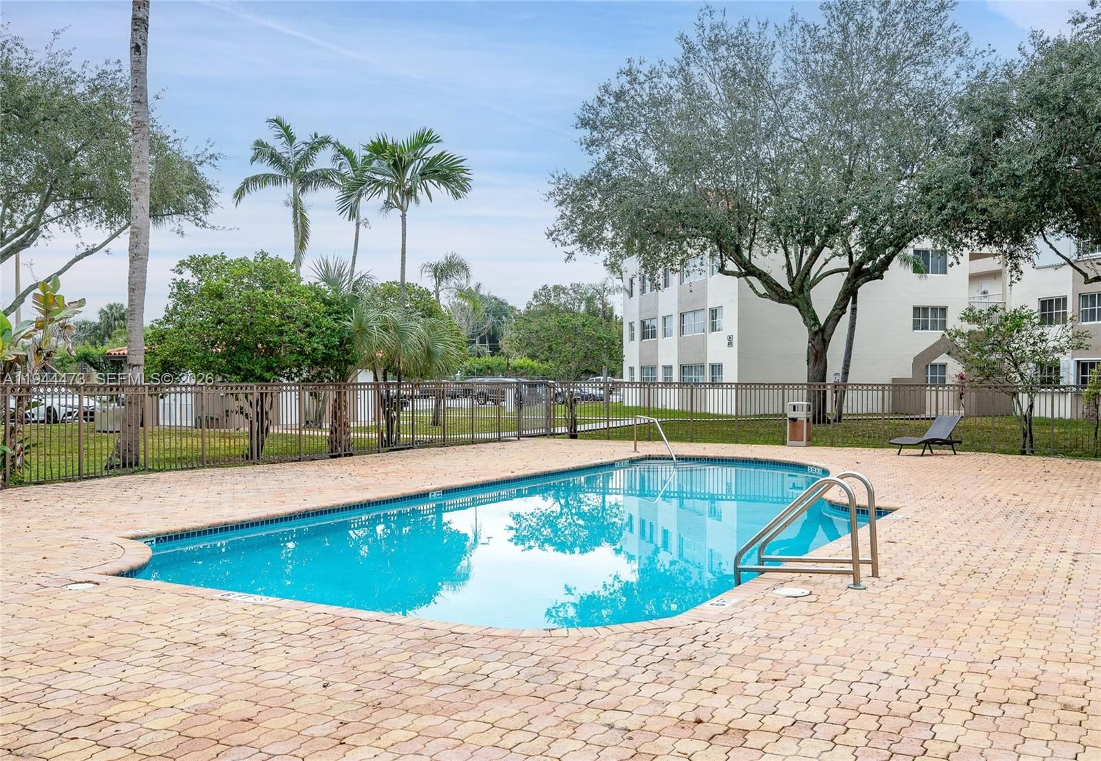 Real estate property located at 6175 186th St #112, Miami-dade, Mirassou Condo, Hialeah, FL