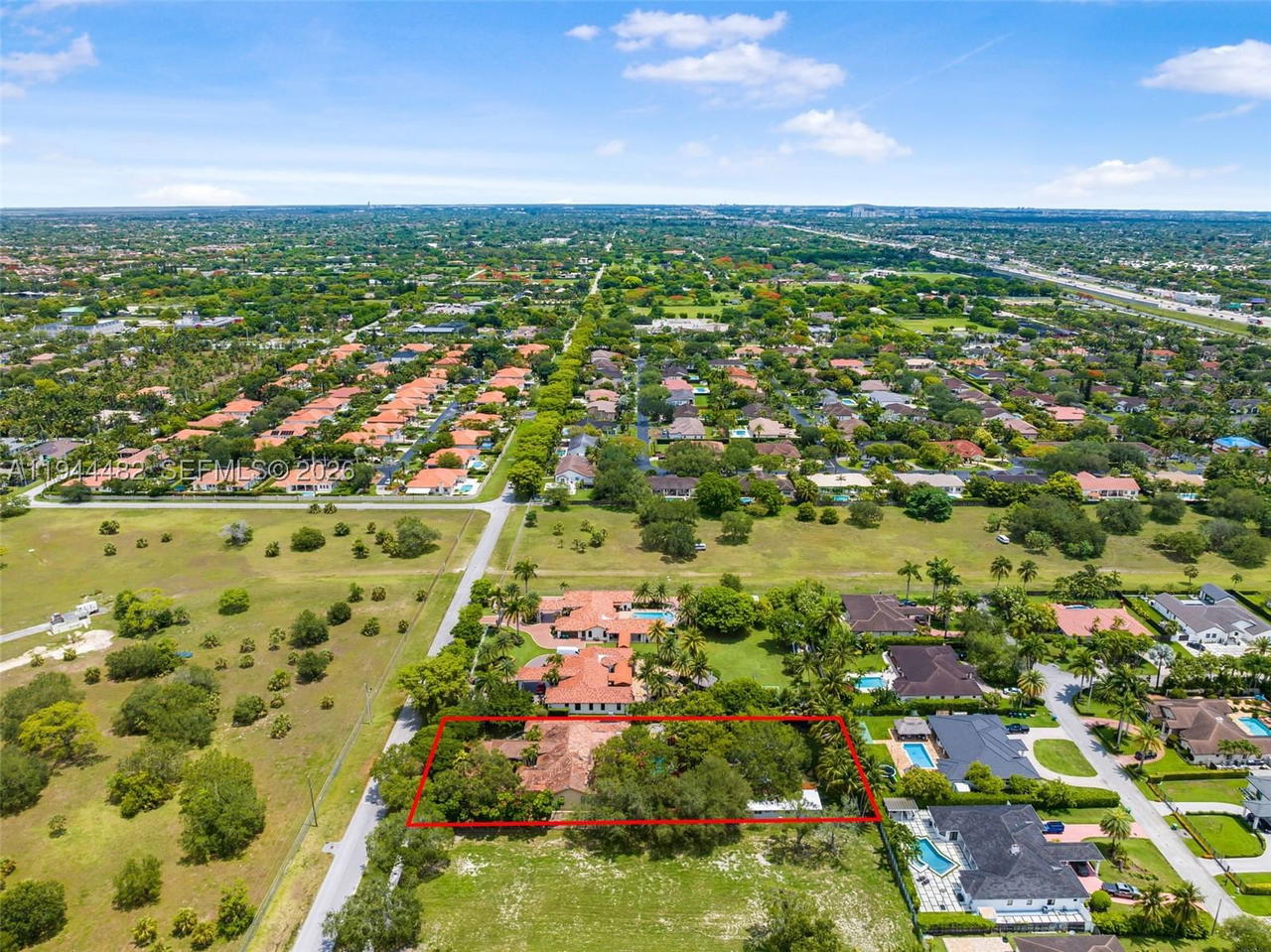 Real estate property located at 7761 122nd Ave, Miami-dade, 2300 Estates - 1 Acre, Miami, FL