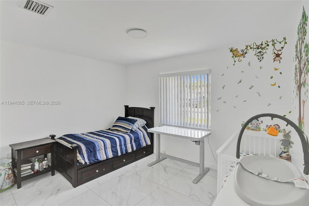 Real estate property located at 18273 143rd Pl, Miami-dade, Med Gardens Sec 2, Miami, FL