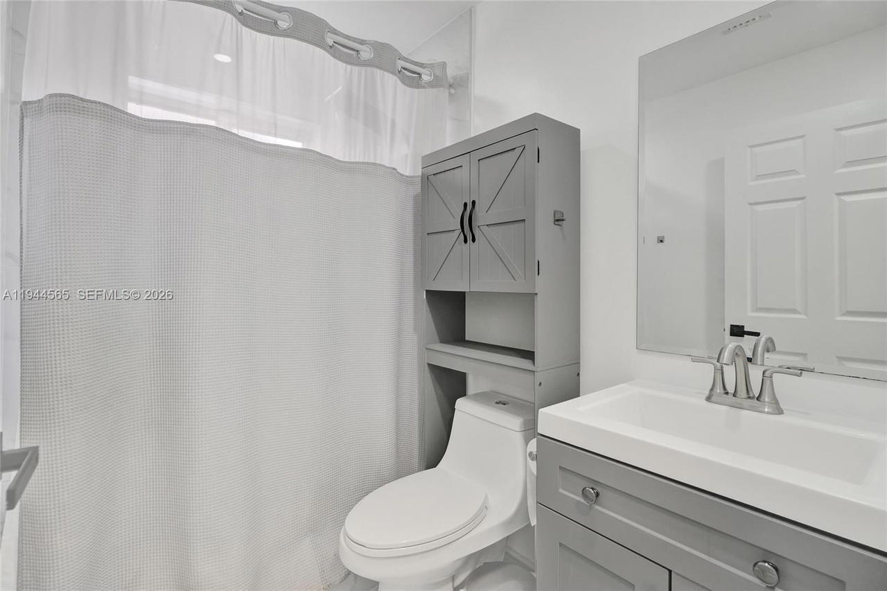 Real estate property located at 18273 143rd Pl, Miami-dade, Med Gardens Sec 2, Miami, FL