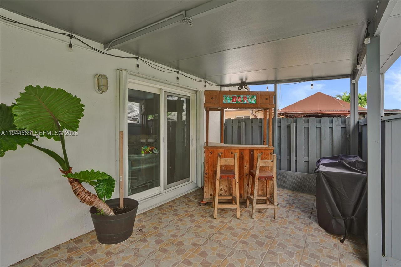 Real estate property located at 18273 143rd Pl, Miami-dade, Med Gardens Sec 2, Miami, FL