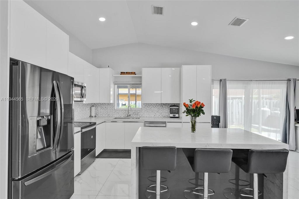 Real estate property located at 18273 143rd Pl, Miami-dade, Med Gardens Sec 2, Miami, FL
