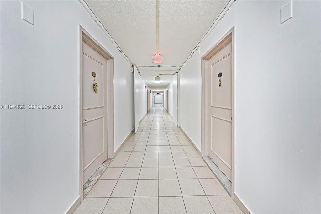 Real estate property located at 401 Ocean Dr #523, Miami-dade, The Presidential Condo, Miami Beach, FL