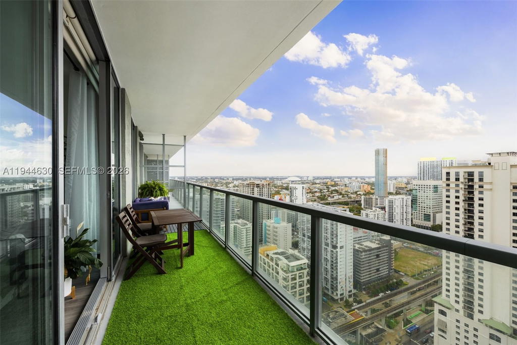 Real estate property located at 1111 1st Ave #3723-N, Miami-dade, The Axis On Brickell Ii C, Miami, FL