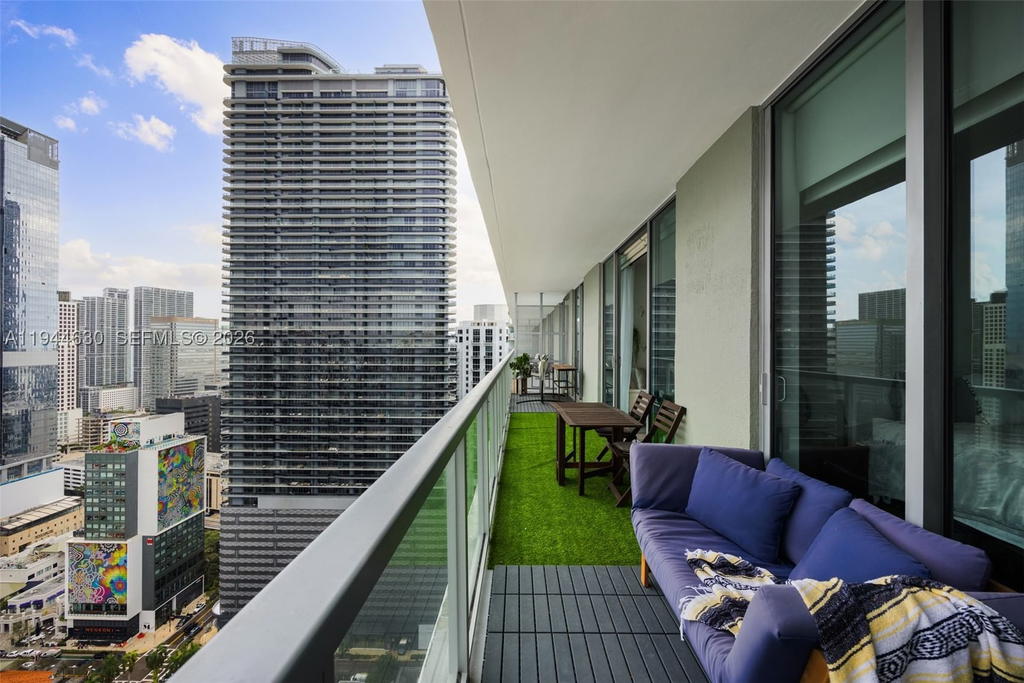 Real estate property located at 1111 1st Ave #3723-N, Miami-dade, The Axis On Brickell Ii C, Miami, FL