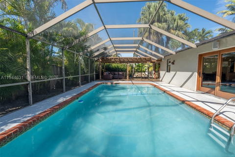 Real estate property located at 10116 144th Pl, Miami-dade, Sugarwood Ii Sec 1, Miami, FL