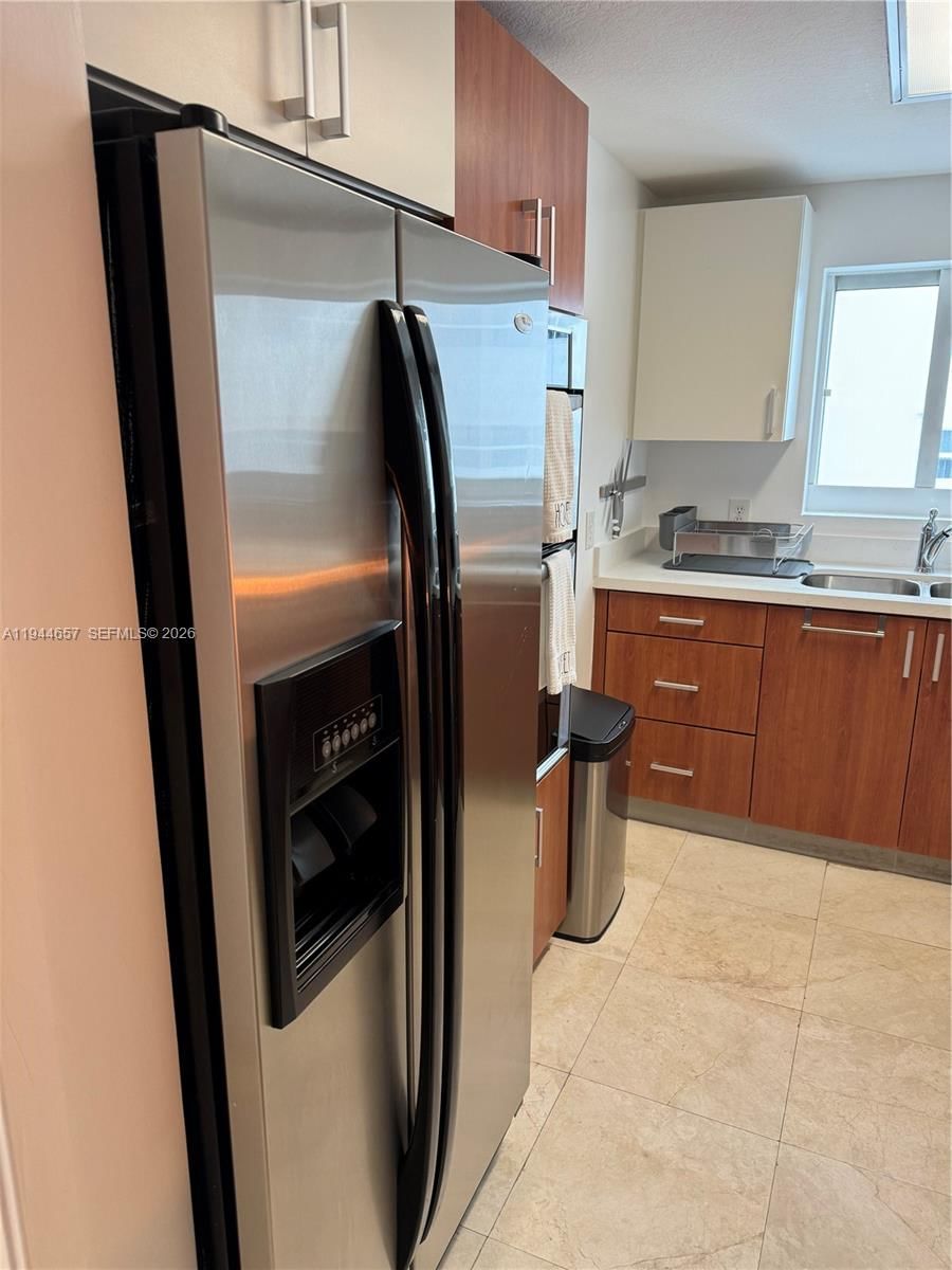 Real estate property located at 170 14th St #2405, Miami-dade, The Sail Condo, Miami, FL