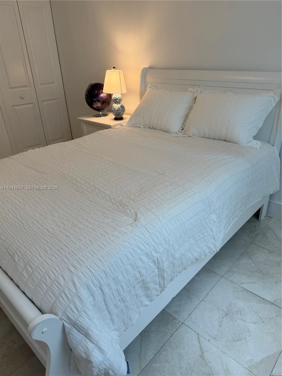 Real estate property located at 170 14th St #2405, Miami-dade, The Sail Condo, Miami, FL