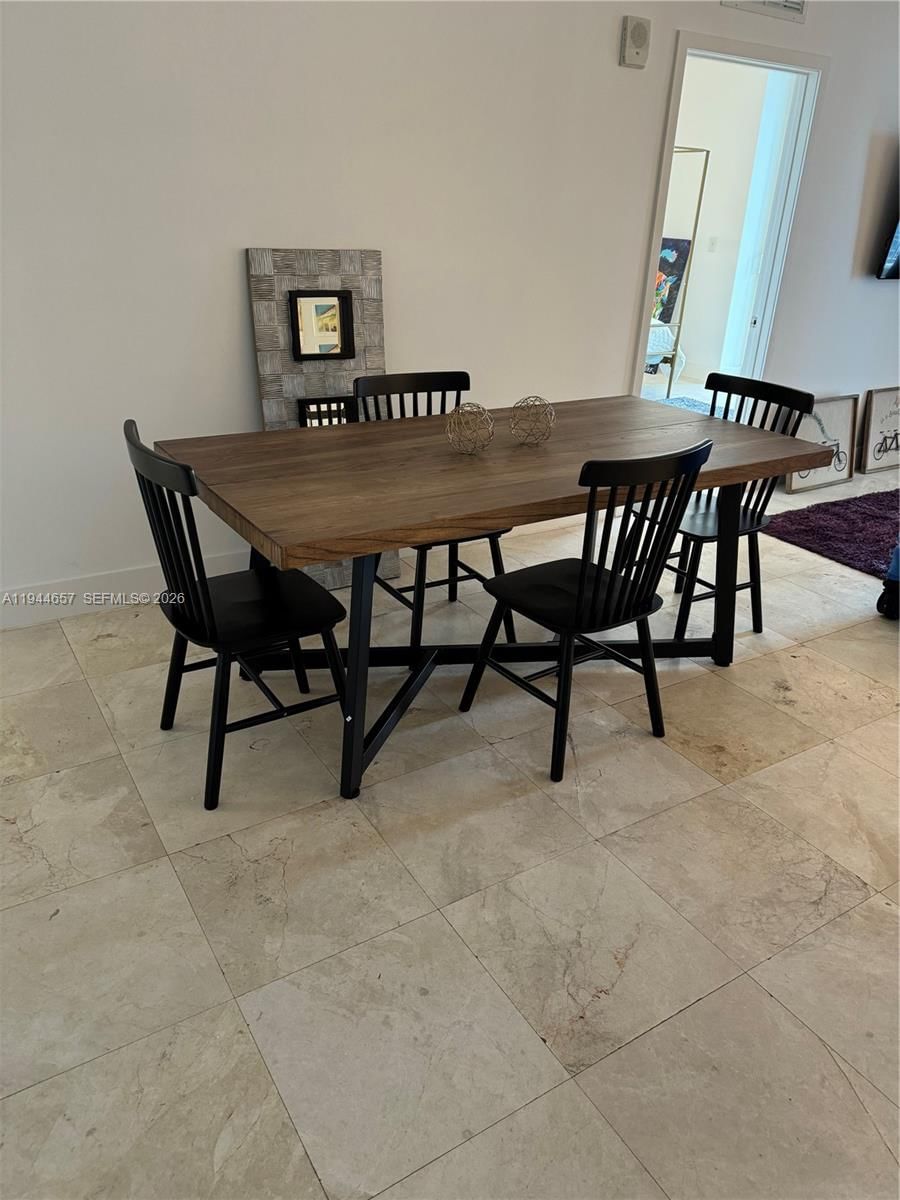 Real estate property located at 170 14th St #2405, Miami-dade, The Sail Condo, Miami, FL