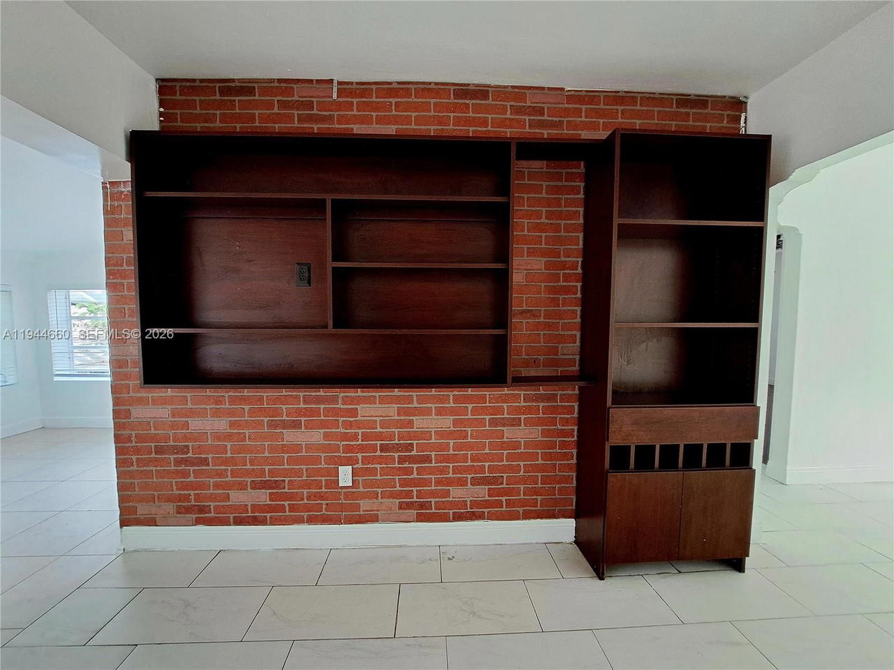 Real estate property located at 335 102nd St, Miami-dade, Parkers Shores, Miami, FL
