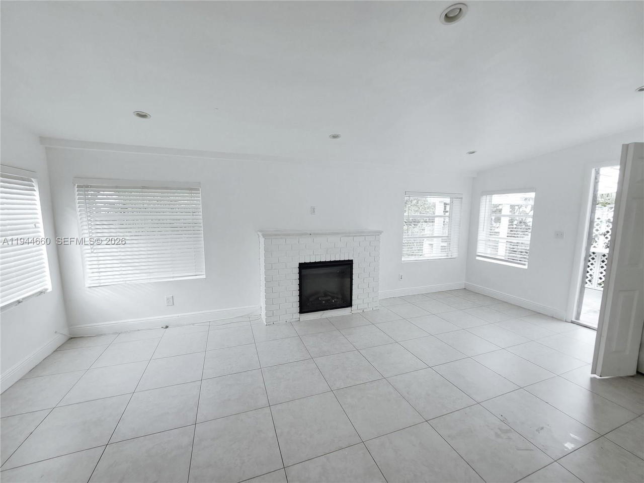 Real estate property located at 335 102nd St, Miami-dade, Parkers Shores, Miami, FL