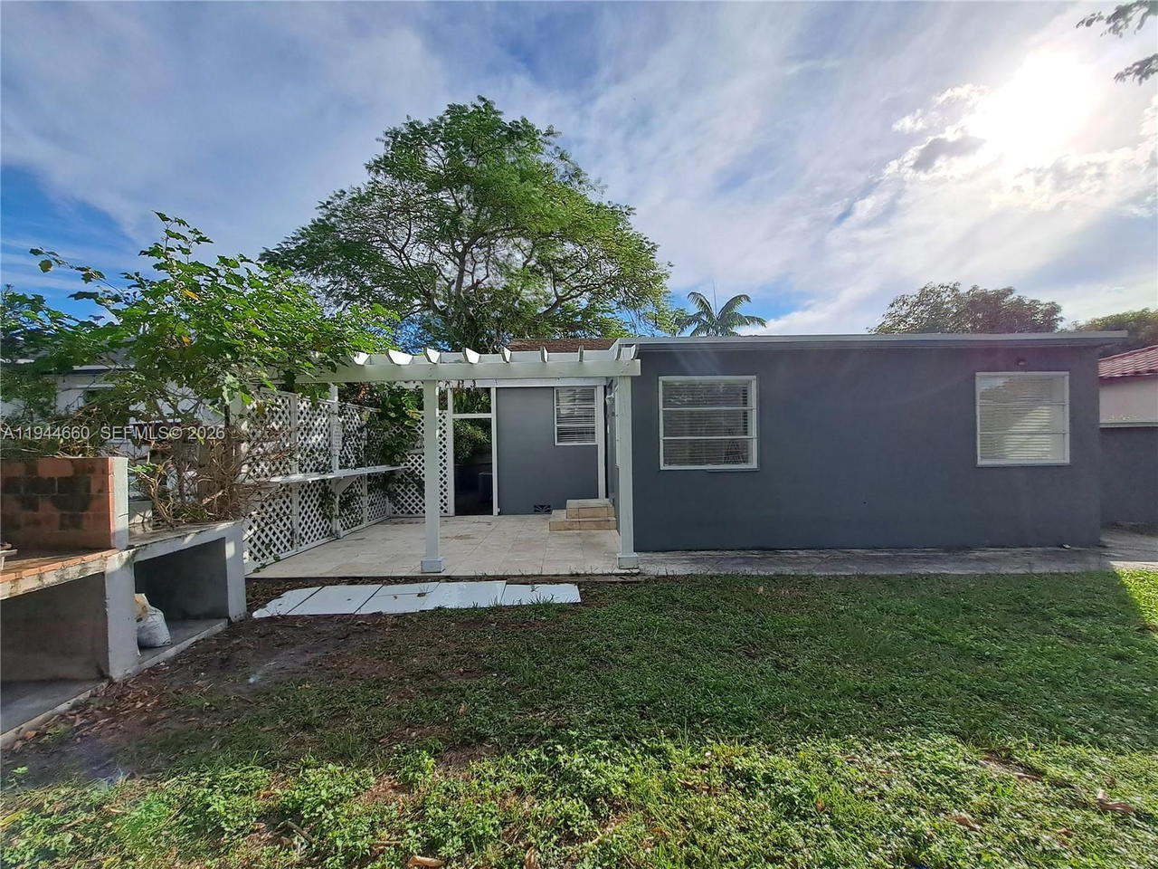 Real estate property located at 335 102nd St, Miami-dade, Parkers Shores, Miami, FL