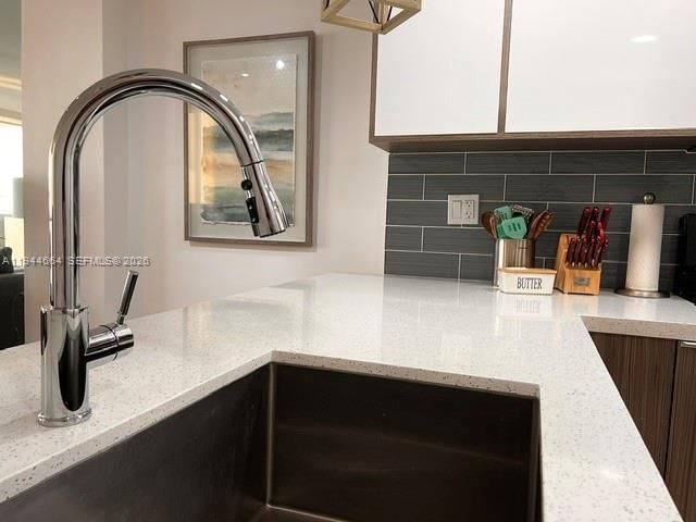 Real estate property located at 600 36th St #1220, Miami-dade, Charter Club Condo, Miami, FL
