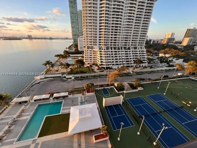 Real estate property located at 600 36th St #1220, Miami-dade, Charter Club Condo, Miami, FL