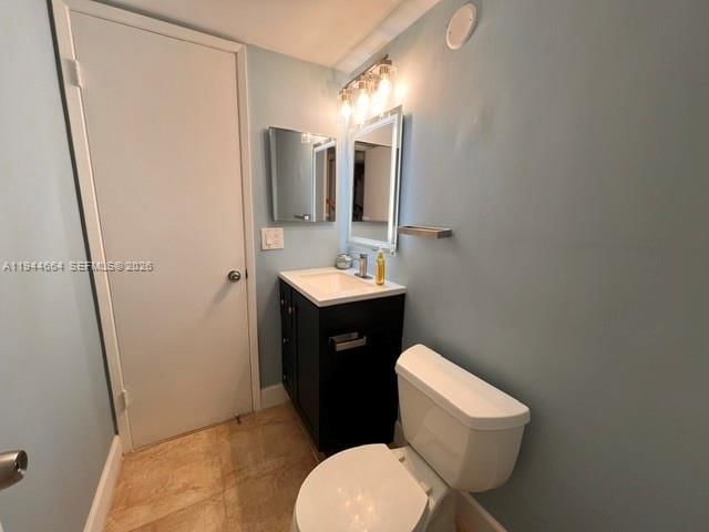 Real estate property located at 600 36th St #1220, Miami-dade, Charter Club Condo, Miami, FL