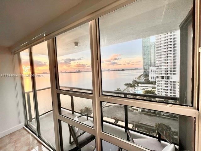 Real estate property located at 600 36th St #1220, Miami-dade, Charter Club Condo, Miami, FL