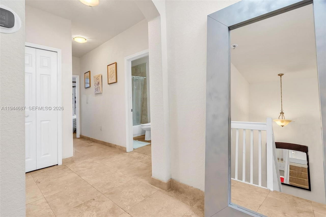 Real estate property located at 7713 114th Path, Miami-dade, Doral Isles North Sec Two, Doral, FL