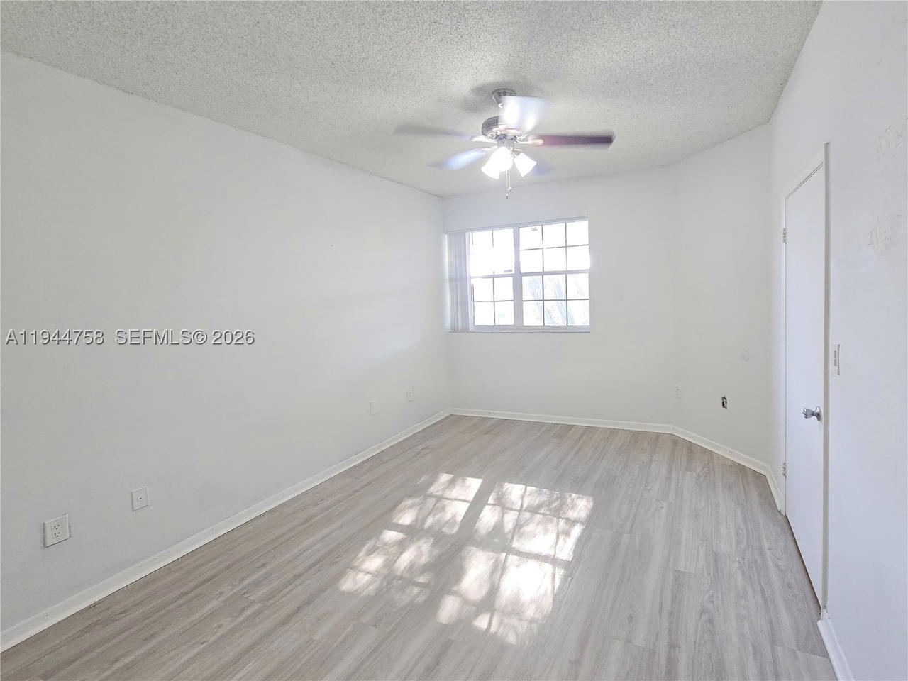 Real estate property located at 2331 96th Ter #17L, Broward, Reflections At Pembroke P, Pembroke Pines, FL