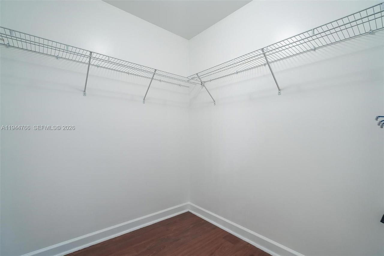 Real estate property located at 8395 73rd Ave #314, Miami-dade, Colonnade At Dadeland Sw, Miami, FL