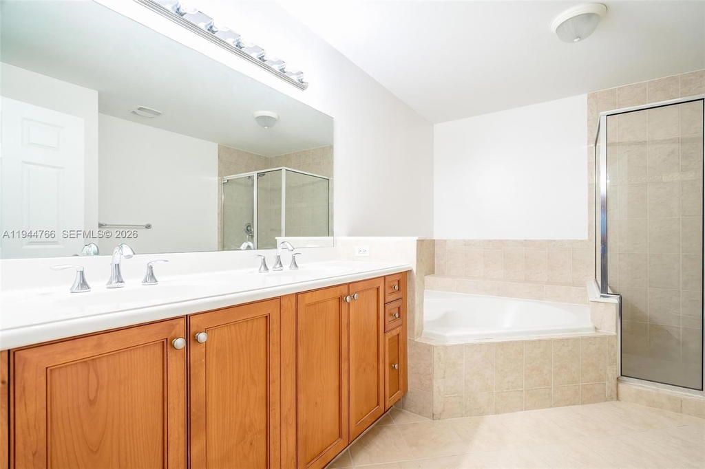 Real estate property located at 8395 73rd Ave #314, Miami-dade, Colonnade At Dadeland Sw, Miami, FL