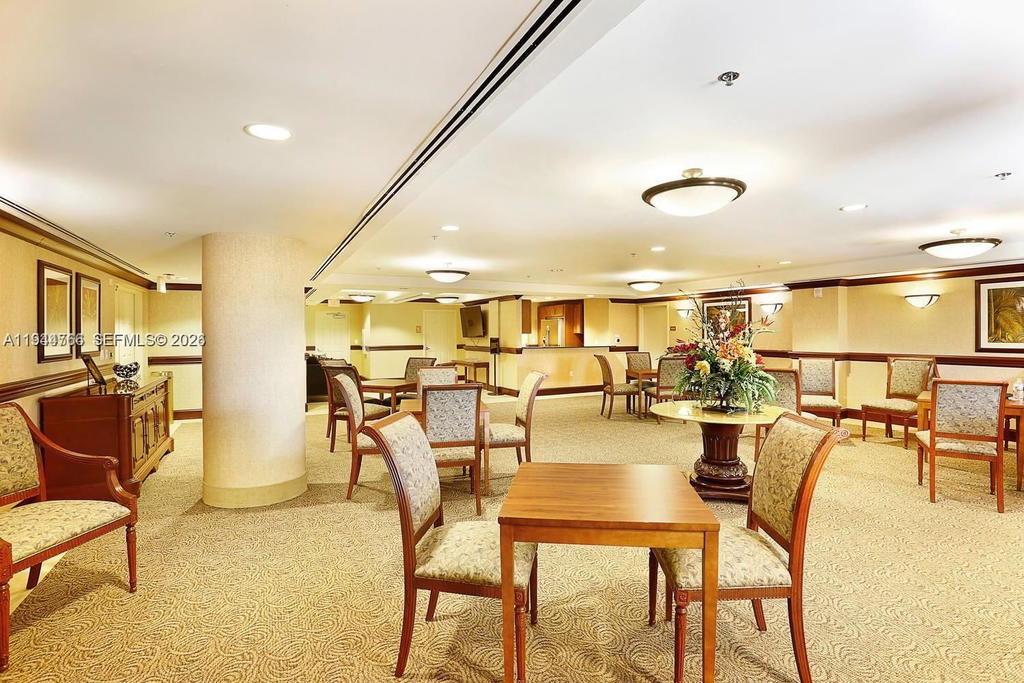 Real estate property located at 8395 73rd Ave #314, Miami-dade, Colonnade At Dadeland Sw, Miami, FL