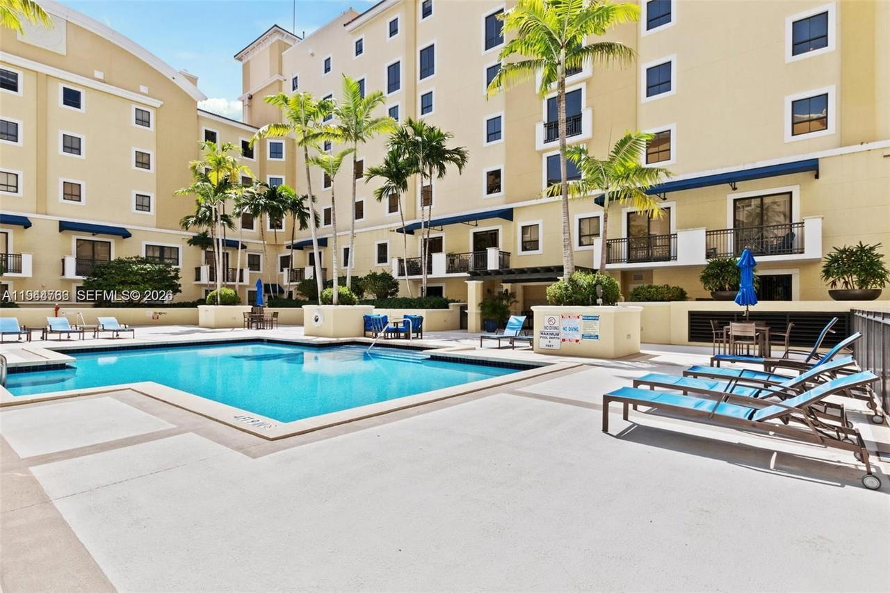 Real estate property located at 8395 73rd Ave #314, Miami-dade, Colonnade At Dadeland Sw, Miami, FL