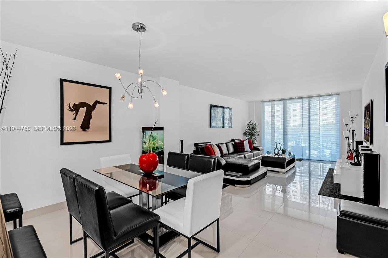 Real estate property located at 19380 Collins Ave #307, Miami-dade, Oceanview Building B Cond, Sunny Isles Beach, FL