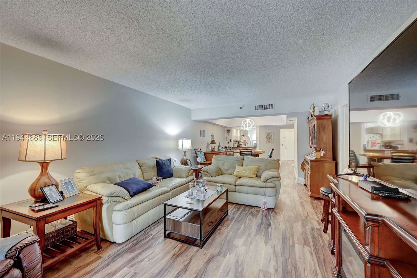 Real estate property located at 23344 Carolwood Ln #303, Palm Beach, Pines Of Boca Barwood Con, Boca Raton, FL