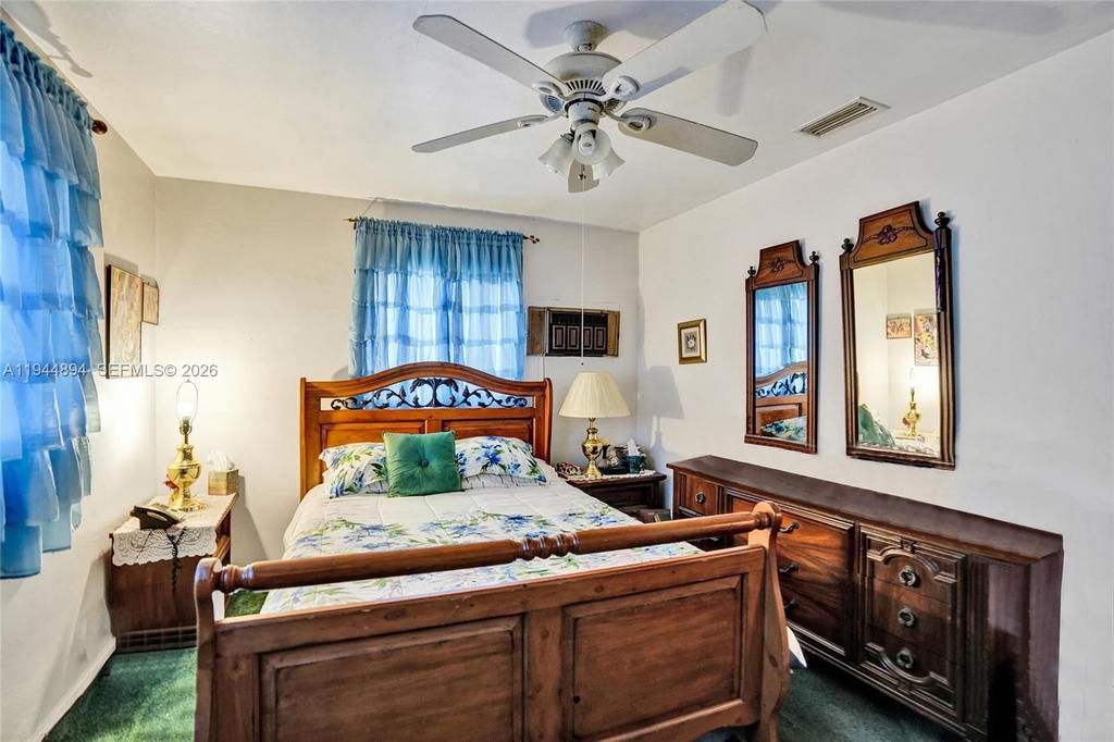 Real estate property located at 441 33rd Ter, Broward, Browardale 1st Addition, Lauderhill, FL