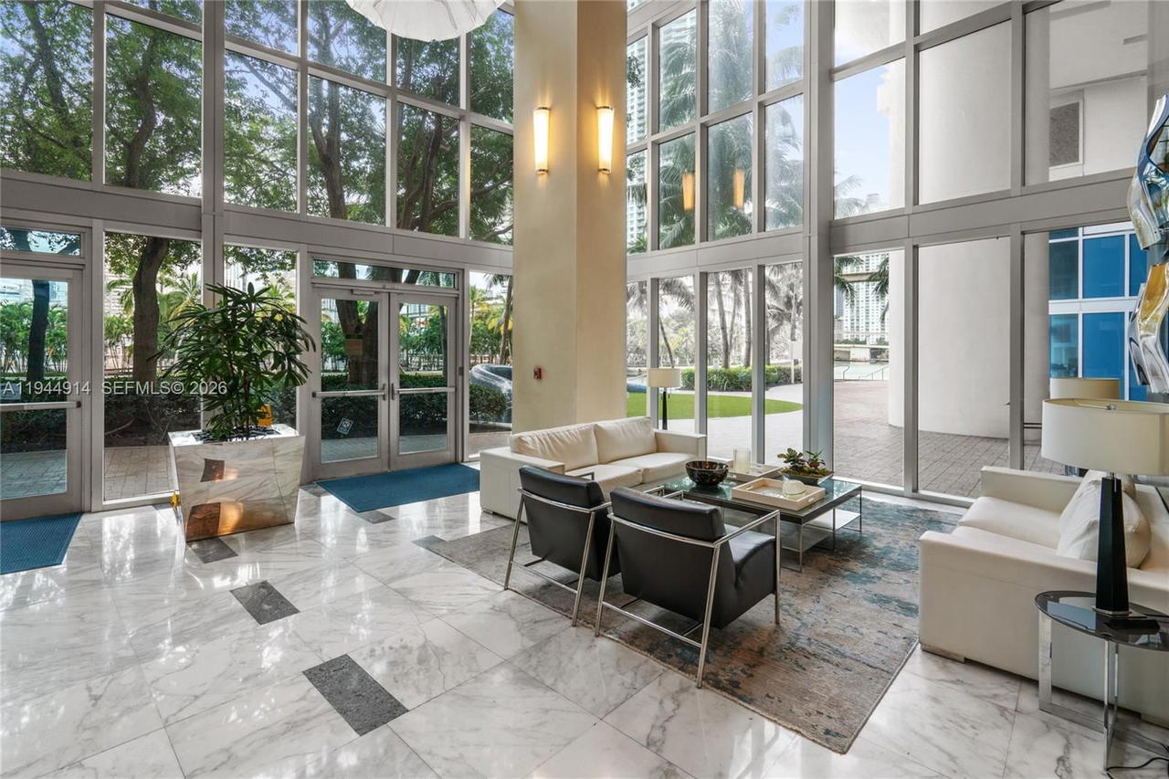 Real estate property located at 185 7th St #2702, Miami-dade, Latitude On The River Con, Miami, FL