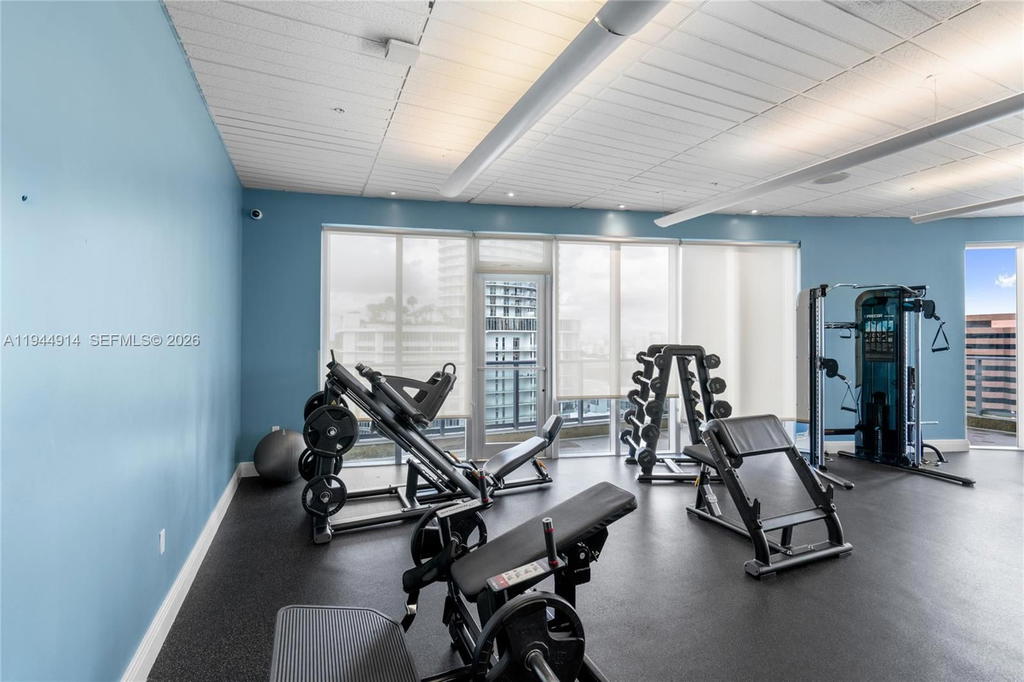 Real estate property located at 185 7th St #2702, Miami-dade, Latitude On The River Con, Miami, FL