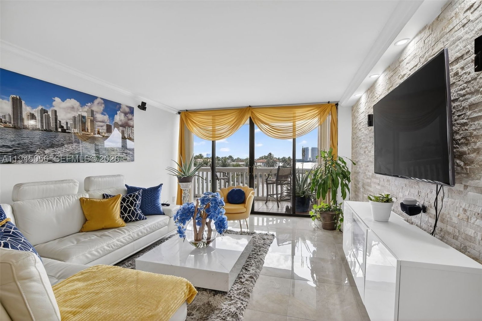 Real estate property located at 1000 Island Blvd #312, Miami-dade, 1000 Isl Blvd Williams Is, Aventura, FL