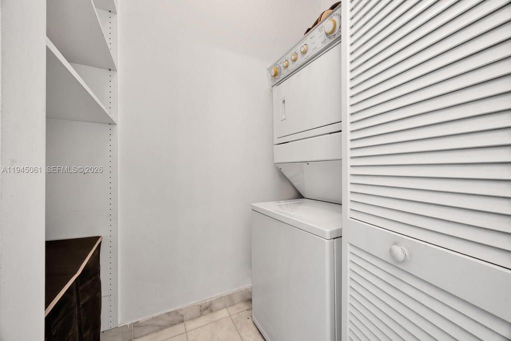Real estate property located at 725 22nd St PH2B, Miami-dade, New Wave Condo, Miami, FL