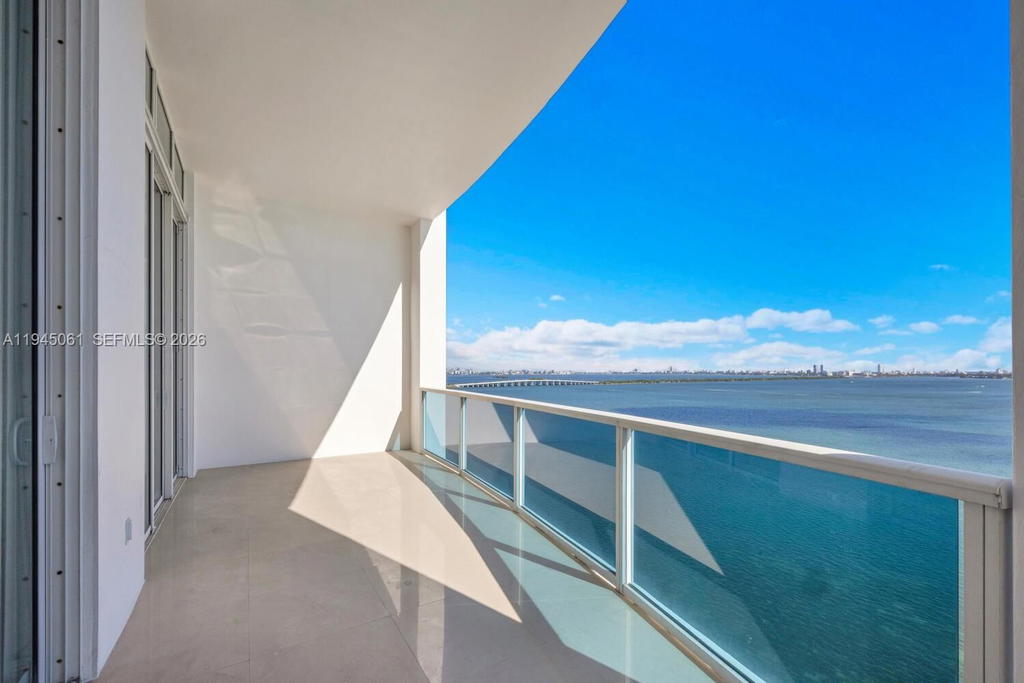 Real estate property located at 725 22nd St PH2B, Miami-dade, New Wave Condo, Miami, FL