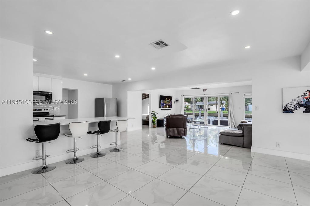 Real estate property located at 2721 Harding St, Broward, Look Homesites No 3, Hollywood, FL