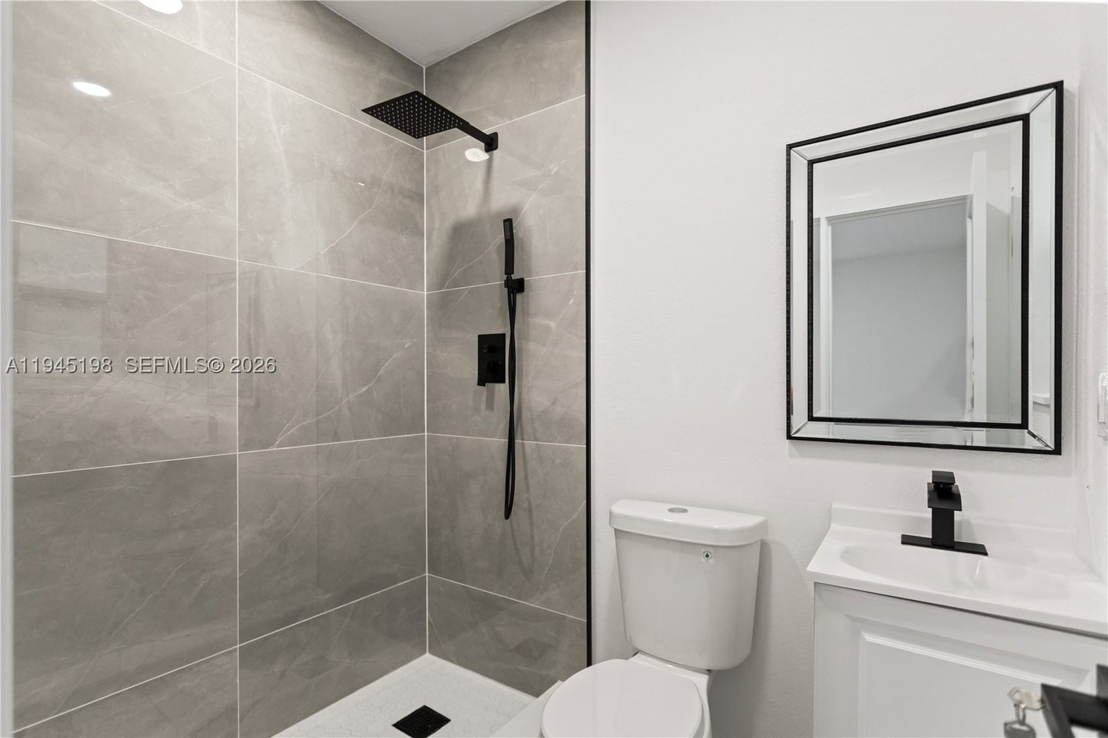 Real estate property located at 13310 17th Pl, Miami-dade, Morvin Estates, Miami, FL