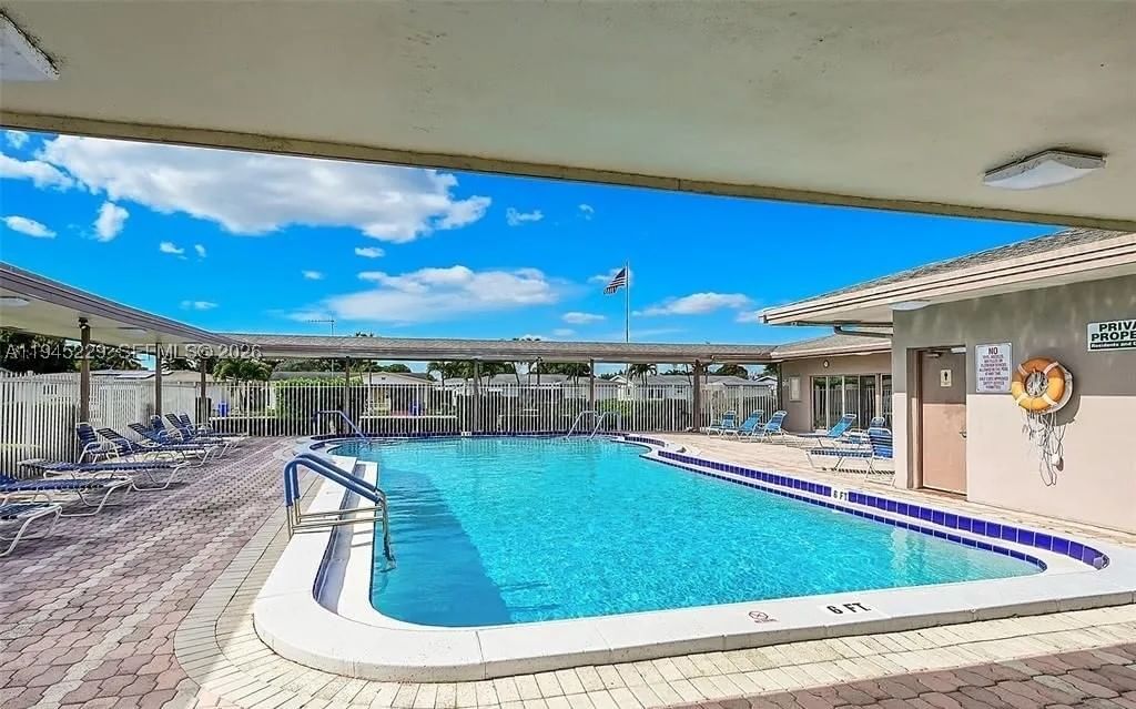 Real estate property located at 6855 9th St, Broward, Paradise Gardens, Margate, FL