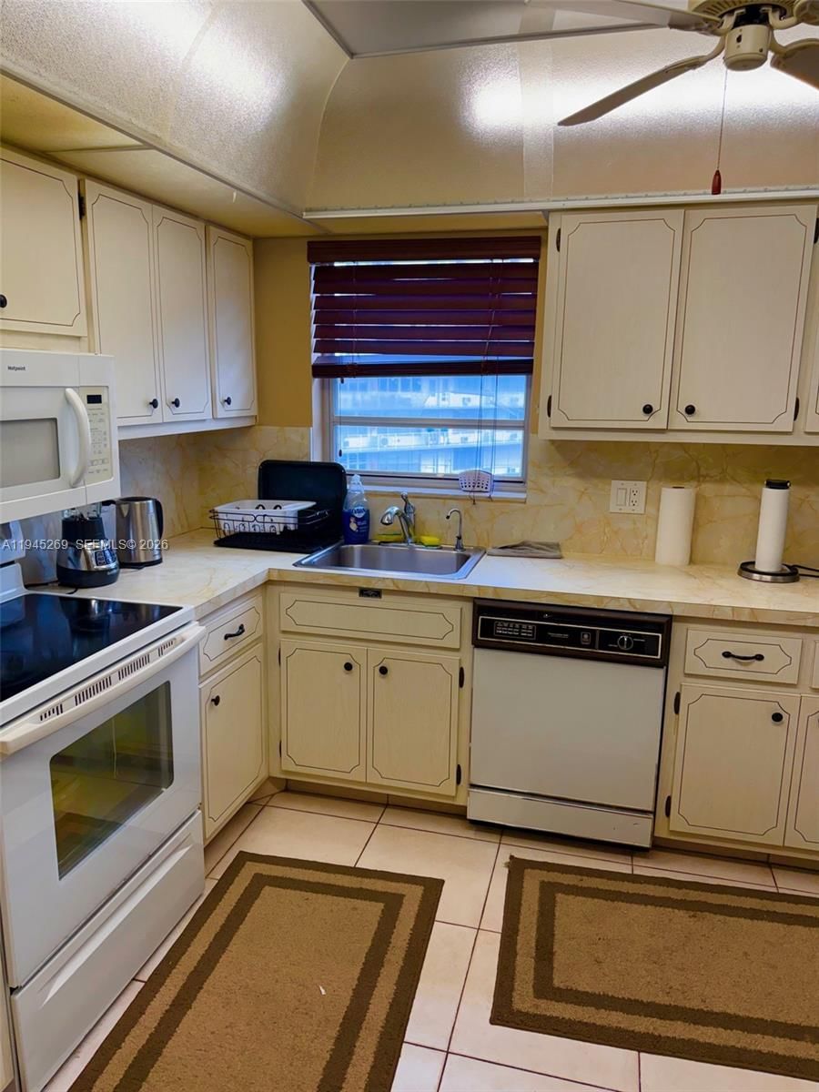 Real estate property located at , Broward, Golden View Condo, Hallandale Beach, FL