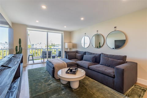 Real estate property located at 910 Michigan Ave #502, Miami-dade, Michigan West Condo, Miami Beach, FL