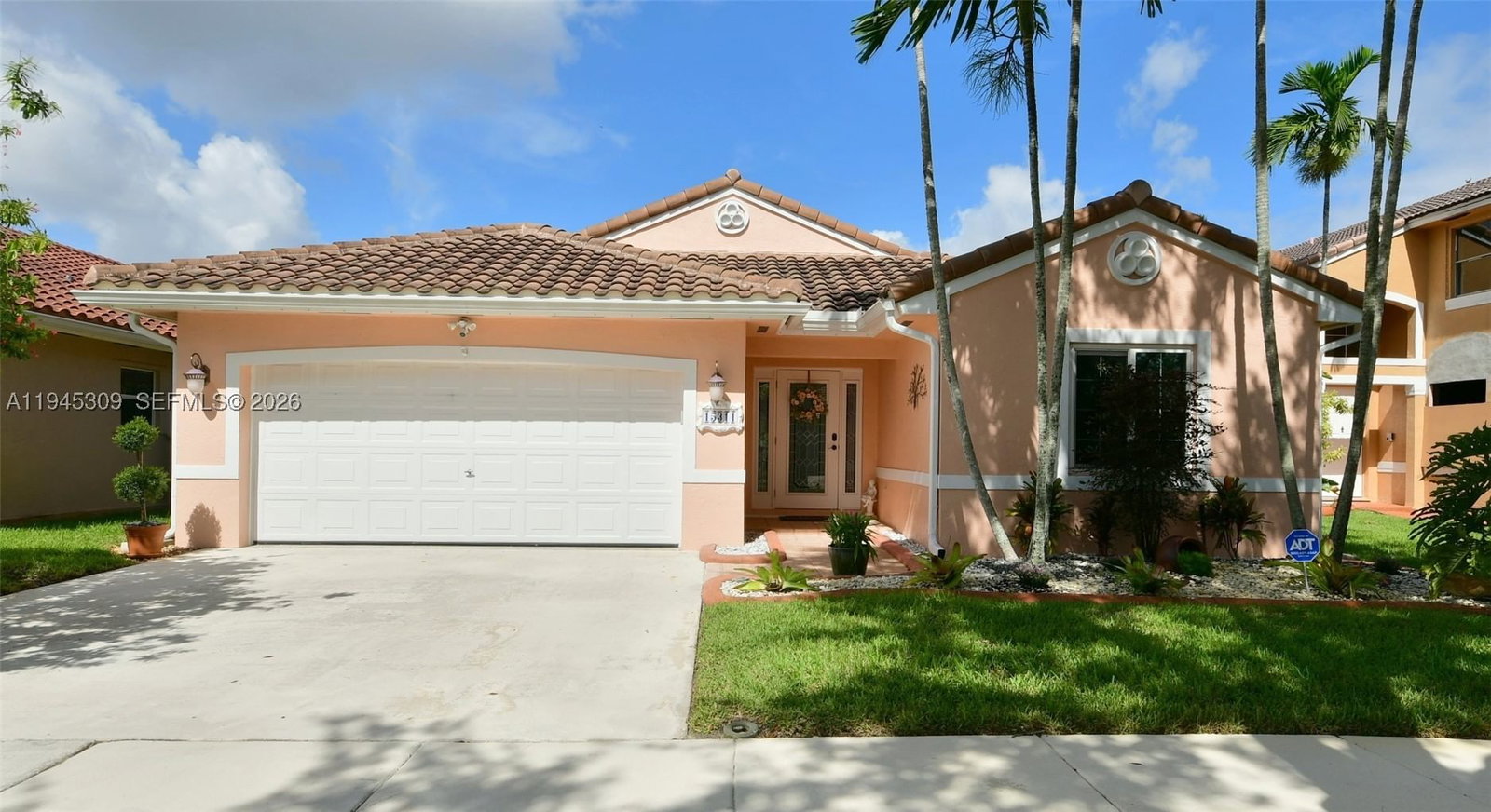 Real estate property located at 15311 51st St, Broward, Huntington Section Two, Miramar, FL