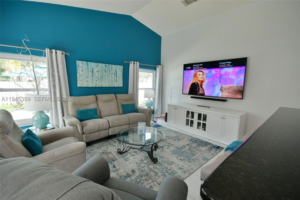 Real estate property located at 15311 51st St, Broward, Huntington Section Two, Miramar, FL