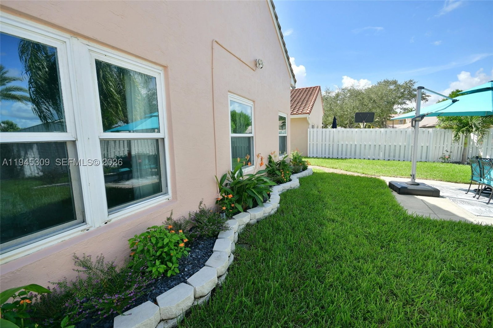 Real estate property located at 15311 51st St, Broward, Huntington Section Two, Miramar, FL